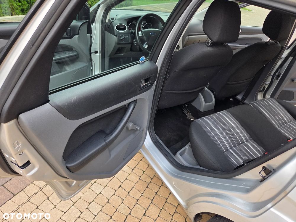 Ford Focus 1.6 TDCi cDPF Silver X - 14