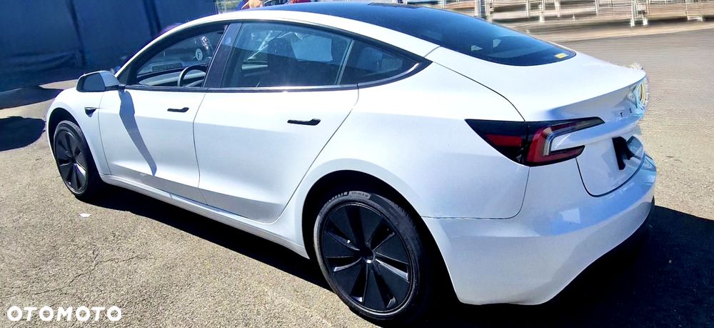 Tesla Model 3 Langstreckenbatterie RWD - 2