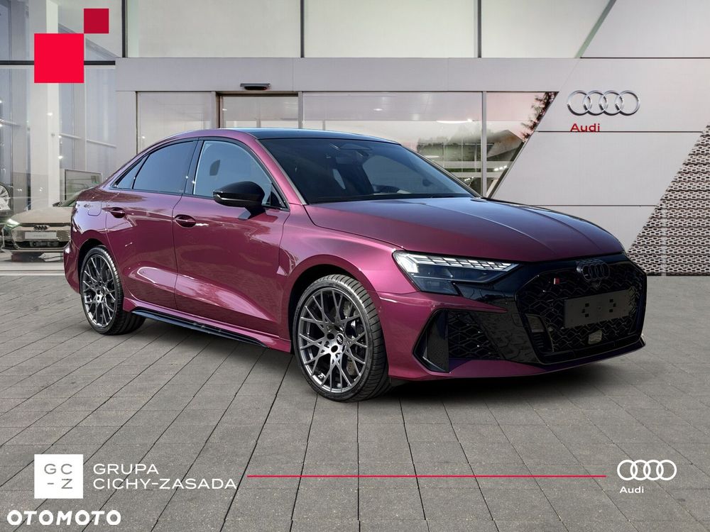 Audi RS3 Limousine - 8