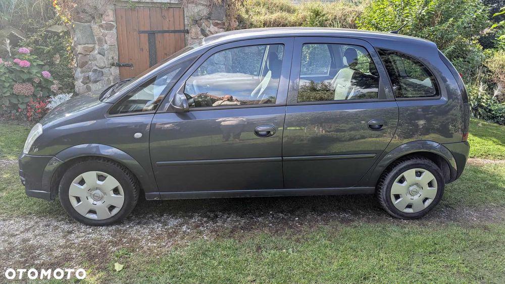 Opel Meriva 1.6 16V Cosmo - 3