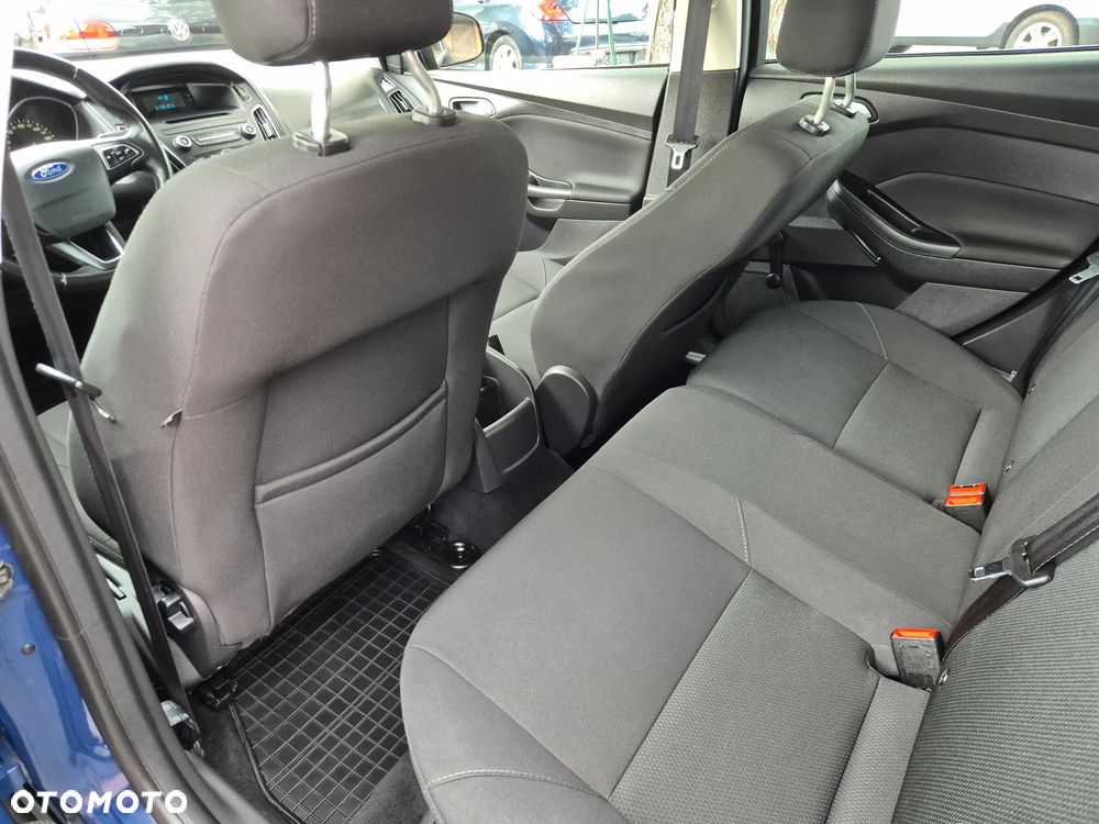 Ford Focus 1.6 Trend - 9