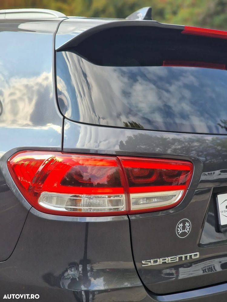 Kia Sorento 2.2 CRDi AWD Aut. Spirit - 24