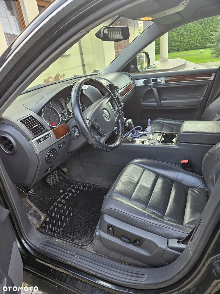 Volkswagen Touareg - 7