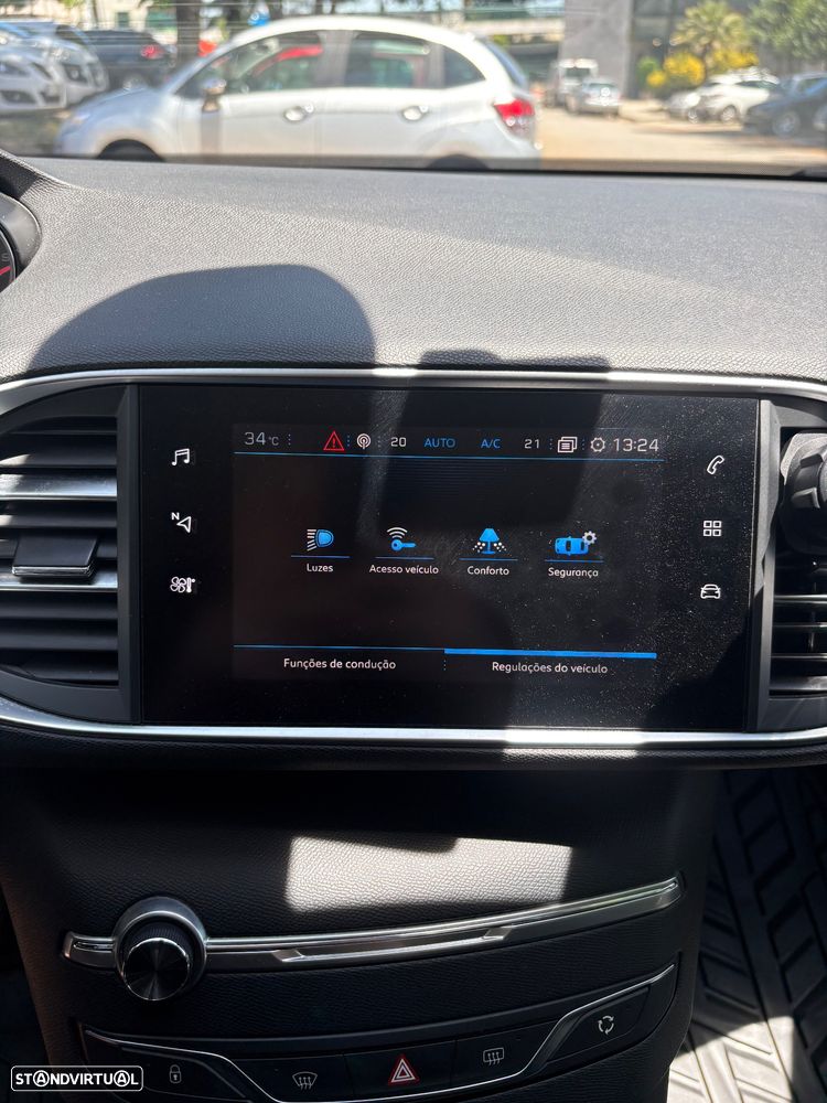 Peugeot 308 BlueHDi FAP 130 EAT8 Stop & Start GT Pack - 11