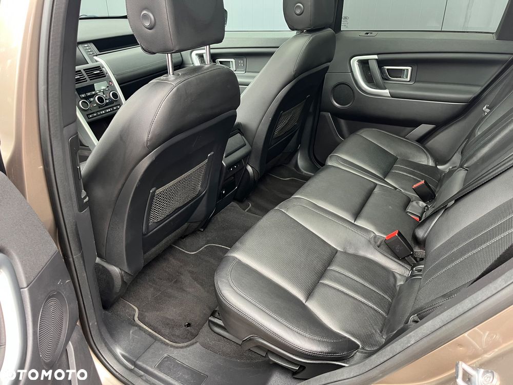 Land Rover Discovery Sport 2.0 TD4 HSE - 27