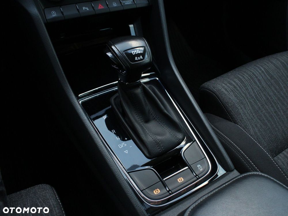 Skoda Karoq - 22