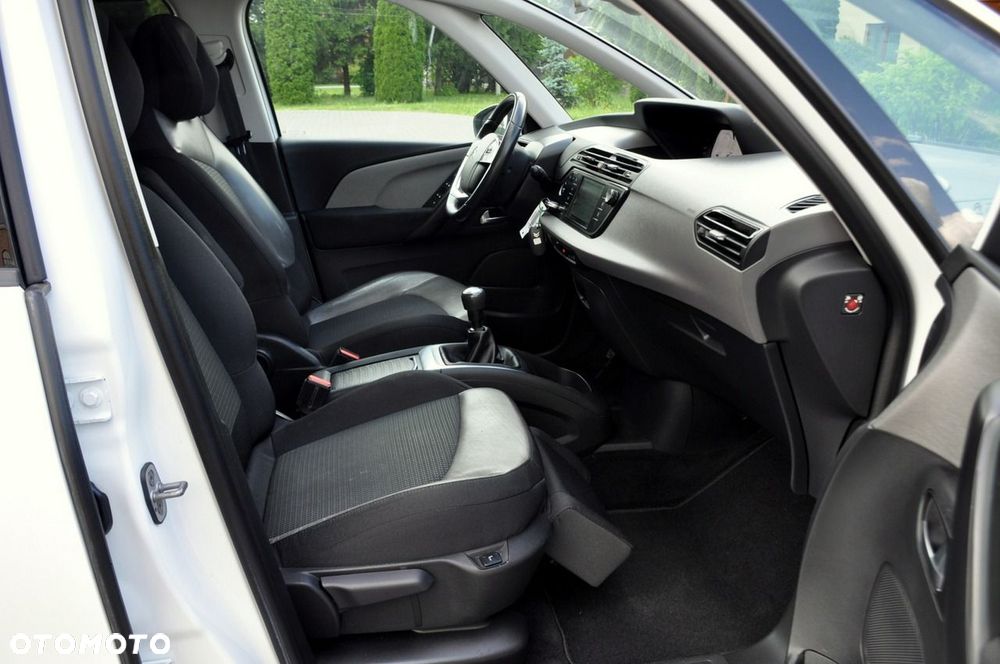 Citroën C4 Grand Picasso - 17