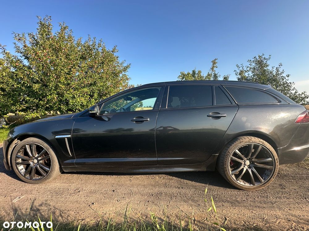 Jaguar XF 2.2 D - 5