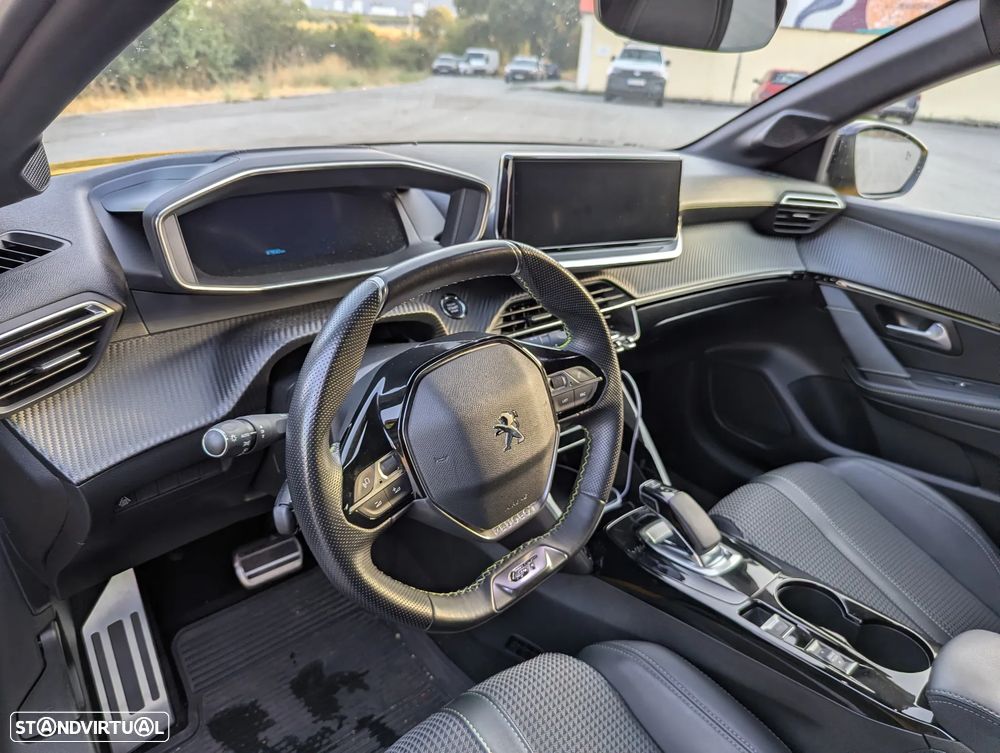 Peugeot e-208 50 kWh GT — fotografia 12