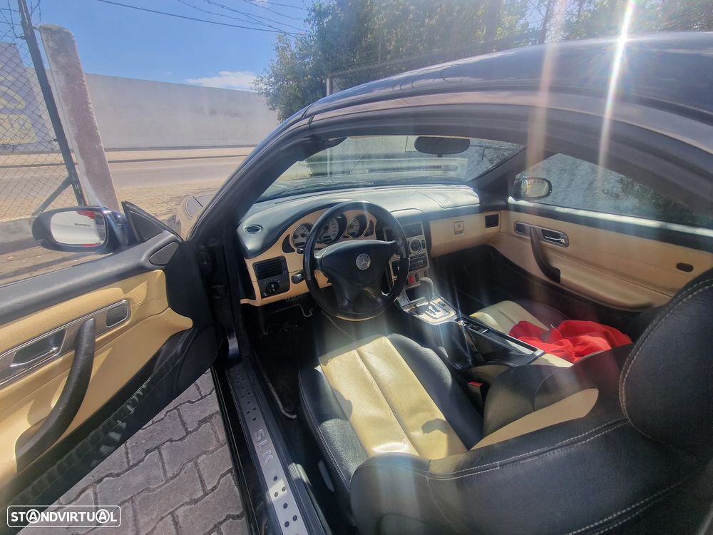 Mercedes-Benz SLK 230 - 10