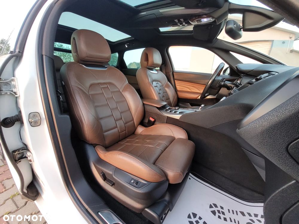 Citroën DS5 Hybrid4 Business Class - 16