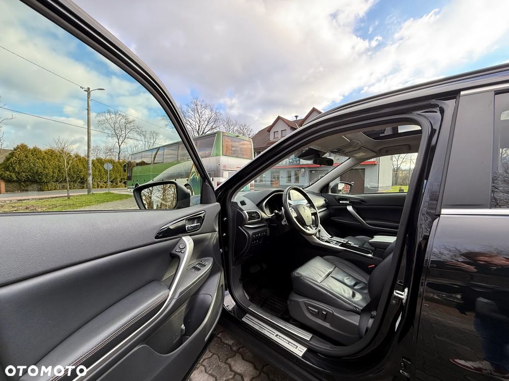 Mitsubishi Eclipse Cross 1.5 T GPF Intense Pro CVT 4WD - 11