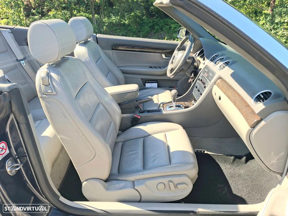 Audi A4 Cabrio 1.8 T Sport Multi. - 22