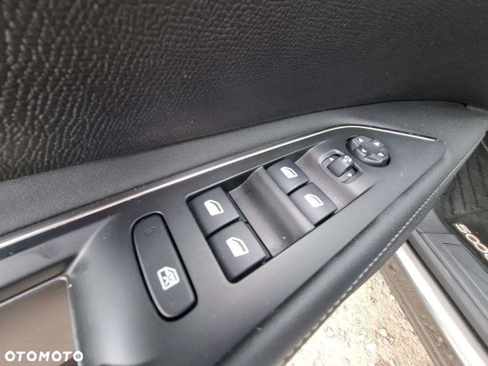 Peugeot 5008 BlueHDi 130 Active Pack - 9