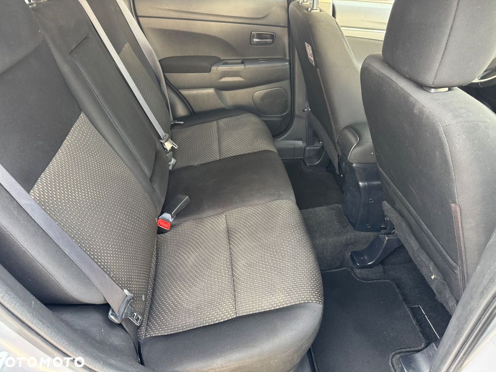 Mitsubishi ASX 1.6 Intense - 8