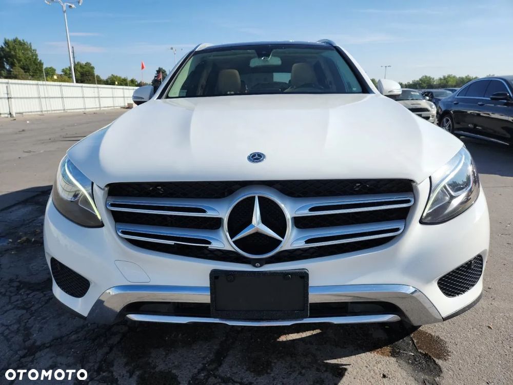 Mercedes-Benz GLC 300 4Matic 9G-TRONIC - 5