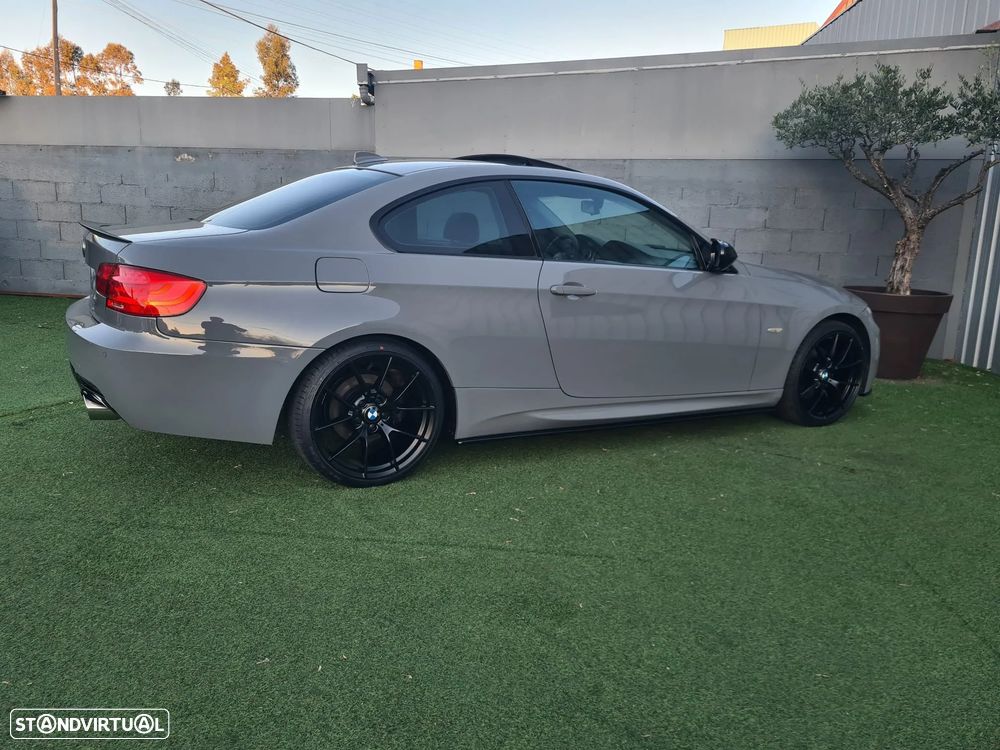 BMW 320 d Coupe Edição M - 3