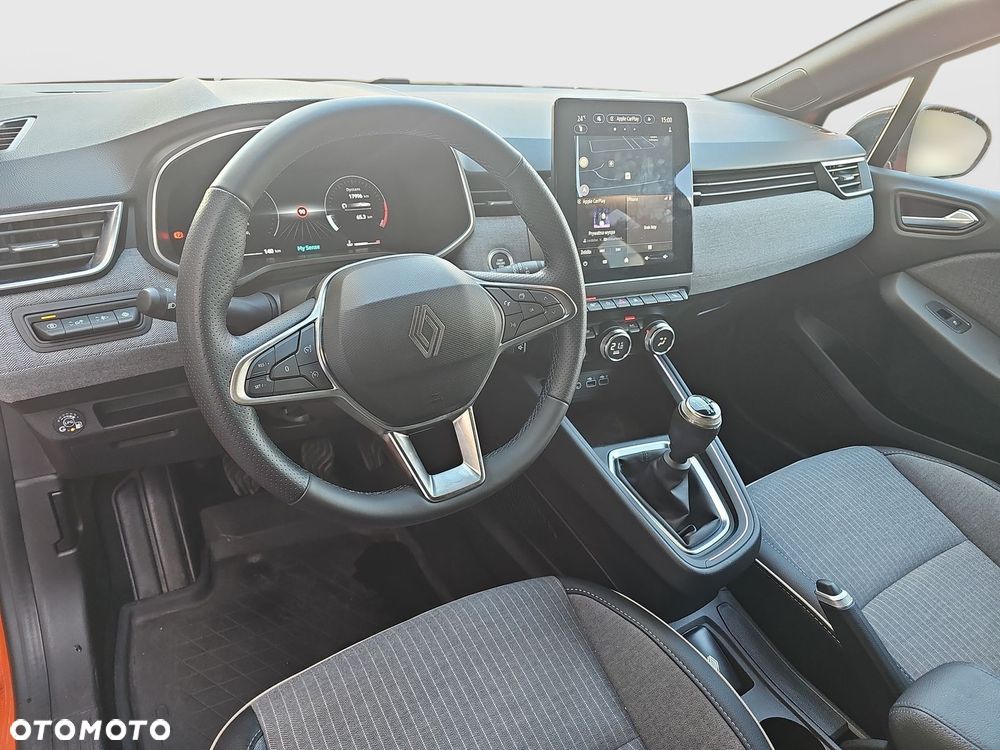 Renault Clio 1.0 TCe Techno - 11