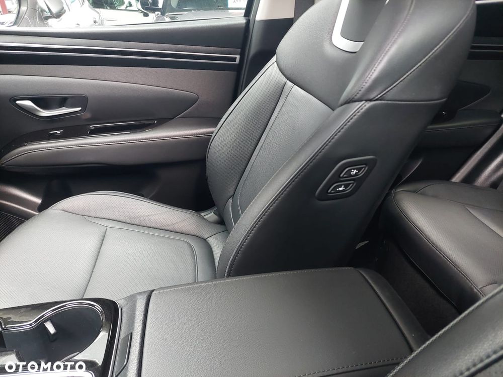 Hyundai Tucson - 30