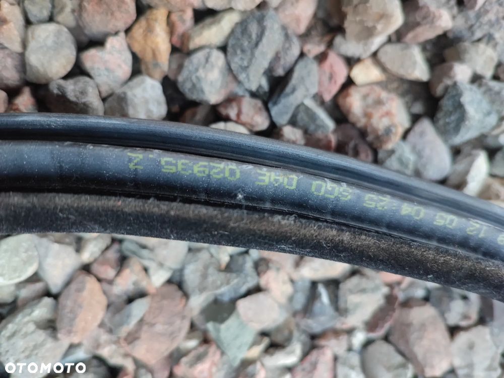 BMW E91 / E91 LCI ORYGINALNE USZCZELKI DRZWI TYŁ LEWA / PRAWA O NR. 51 72 7 247 262 / 51 72 7 164 813 OEM W BARDZO DOBRYM STANIE - 11