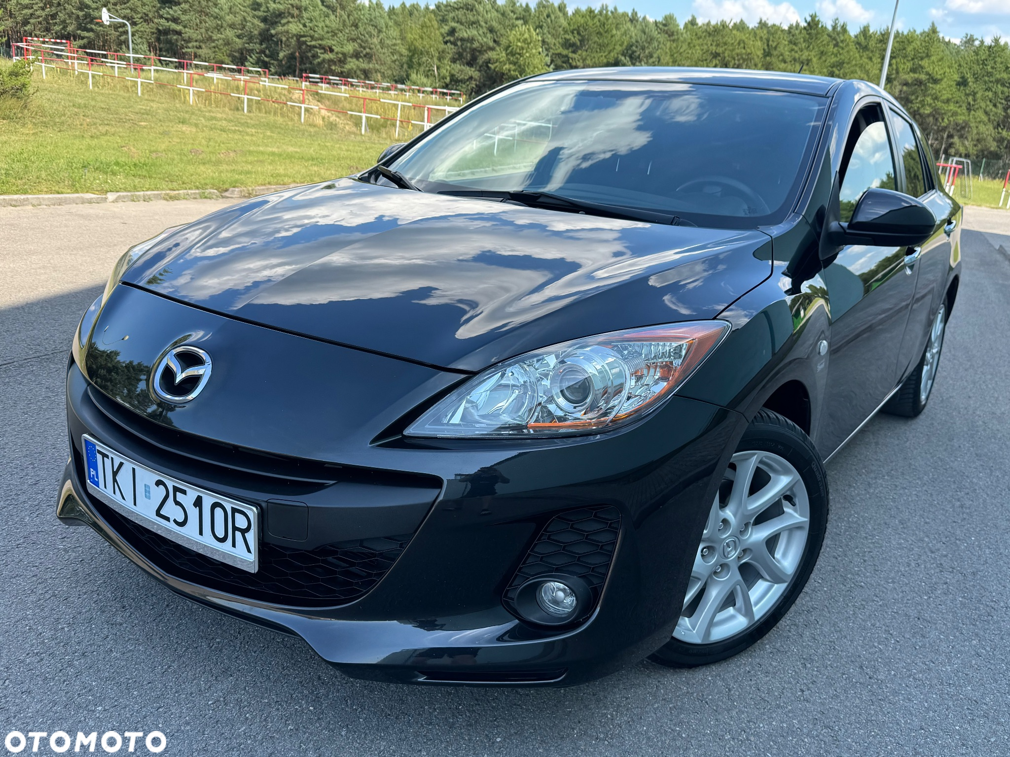 Mazda 3 1.6 Exclusive + - 2