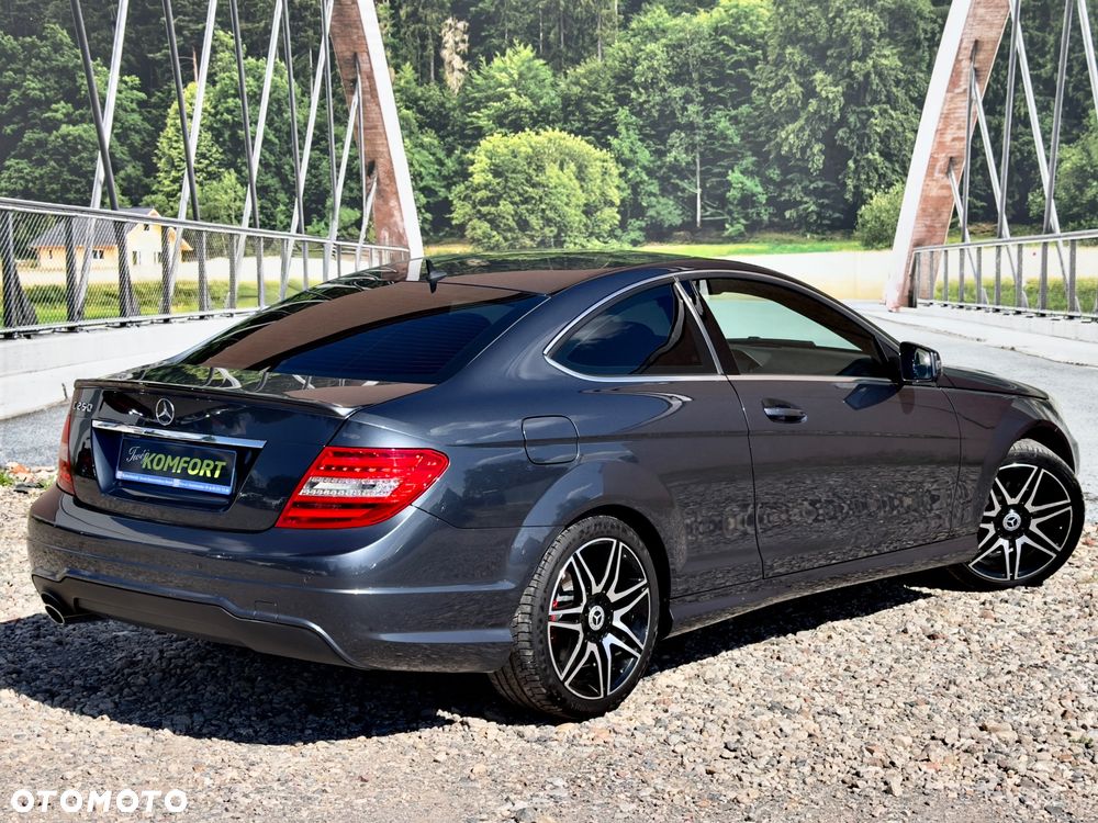 Mercedes-Benz Klasa C 250 Sport 7G-TRONIC - 14
