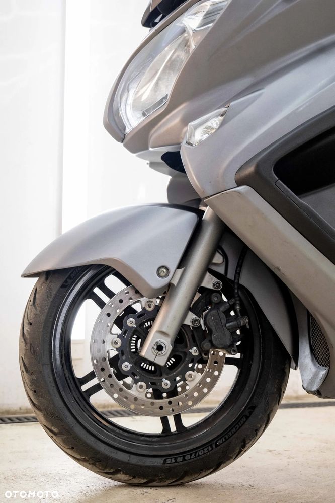 Suzuki Burgman - 31