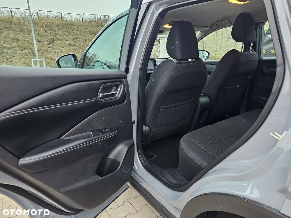 Nissan Qashqai 1.3 DIG-T Acenta DCT - 13