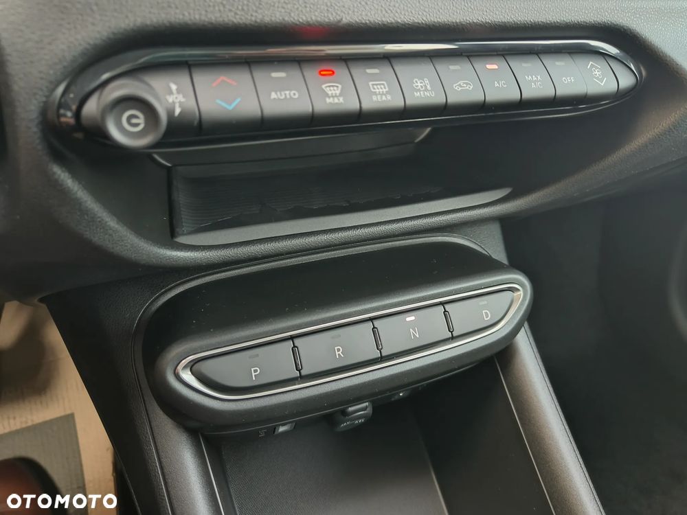 Fiat 600 1.2 Turbo Pop eDCT - 16