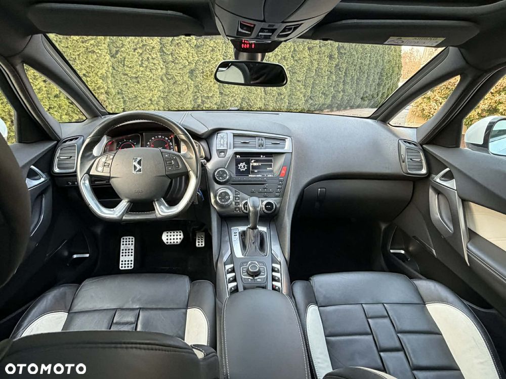 Citroën DS5 BlueHDi 180 Business - 13