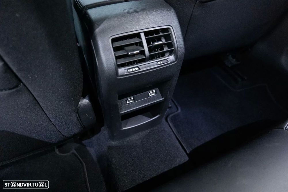 Peugeot 308 SW 1.6 Hybrid Allure Pack e-EAT8 - 19