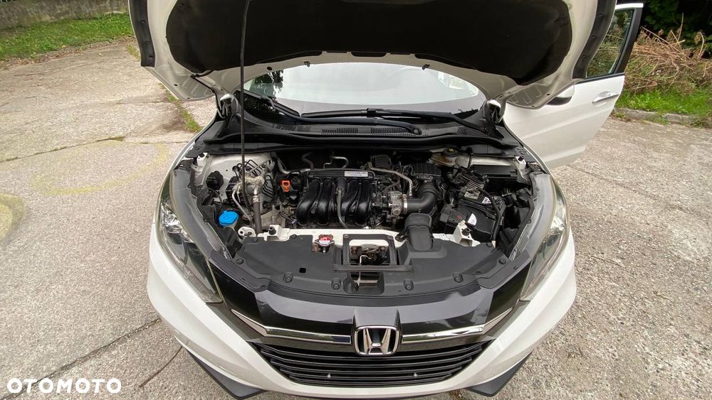 Honda HR-V 1.5 Executive (ADAS) CVT - 12