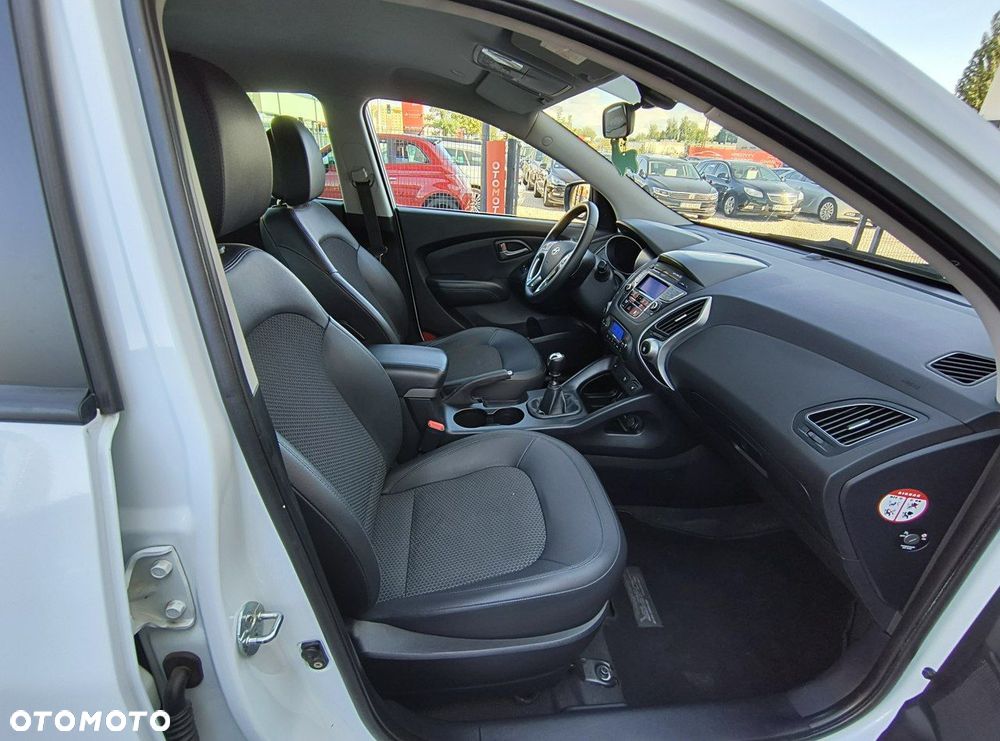 Hyundai ix35 1.6 2WD Comfort - 16