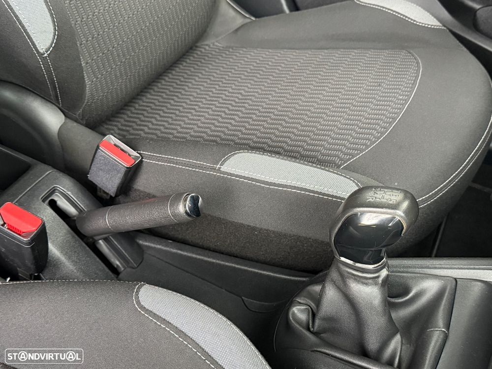 Peugeot 208 1.6 BlueHDi Active - 44