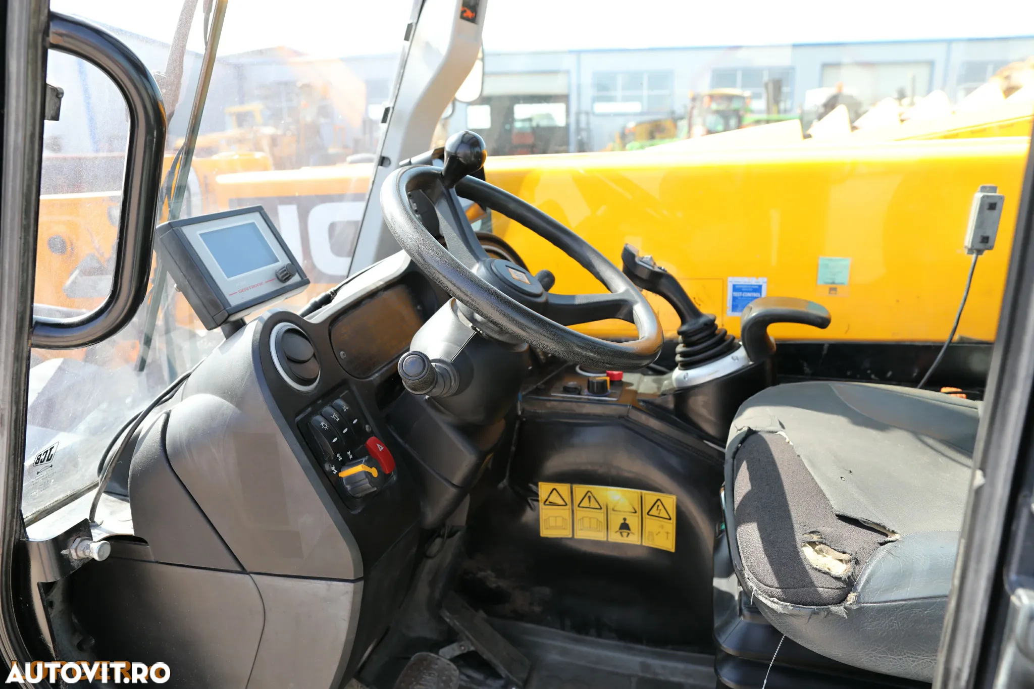 JCB 527-58 AG - 9