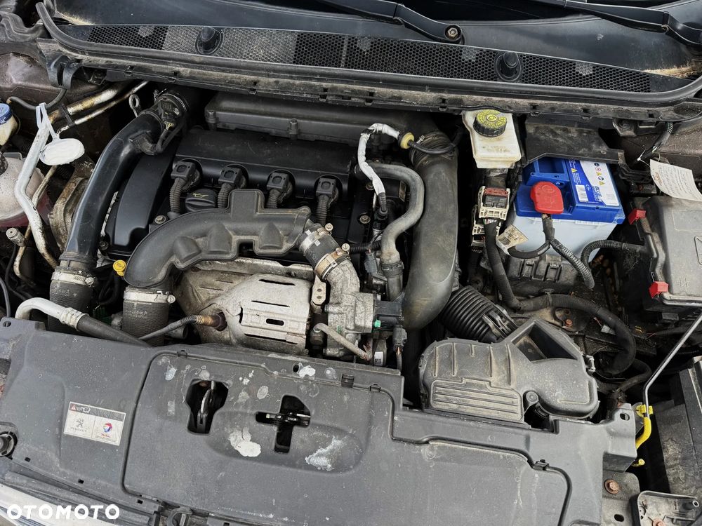 Peugeot 308 125 THP Active - 15