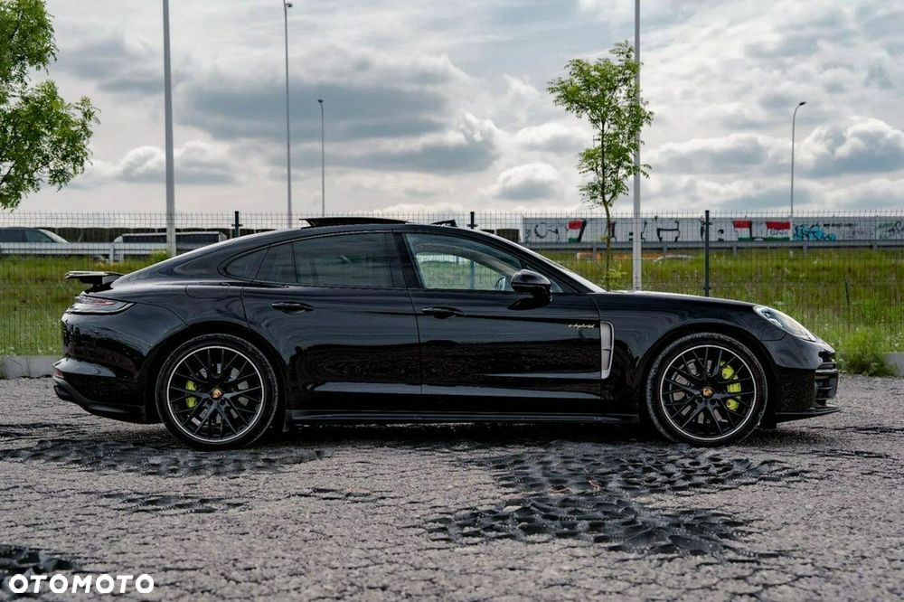 Porsche Panamera 4 E-Hybrid Platinum Edition - 7