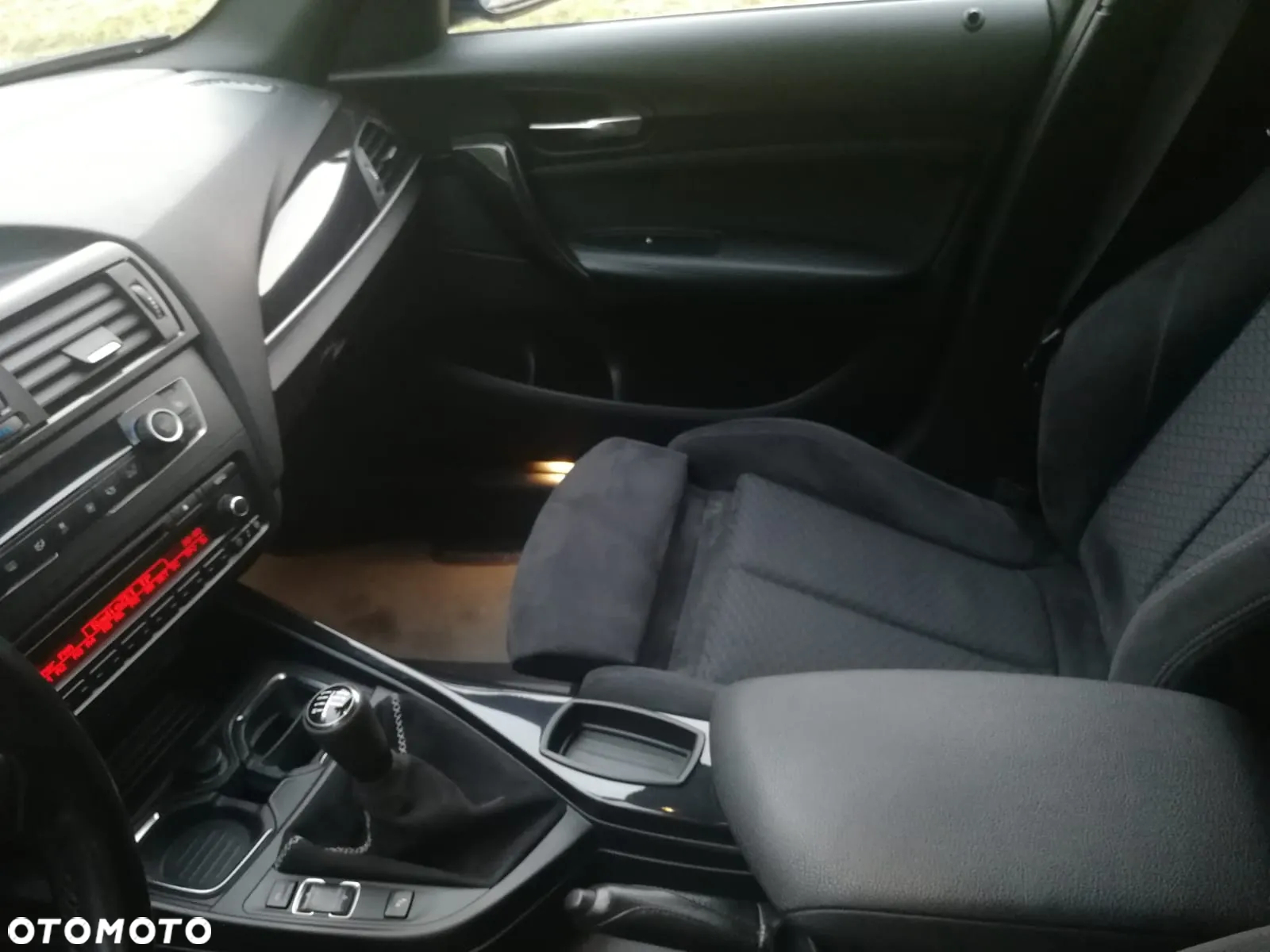BMW Seria 1 116i Sport Line - 30