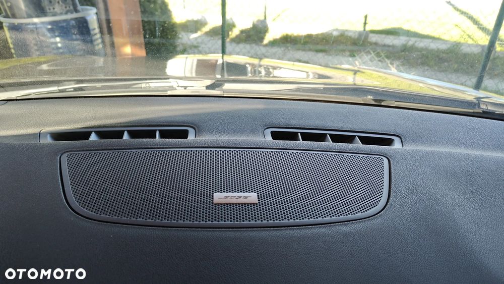 Renault Laguna dCi 150 FAP Bose - 18
