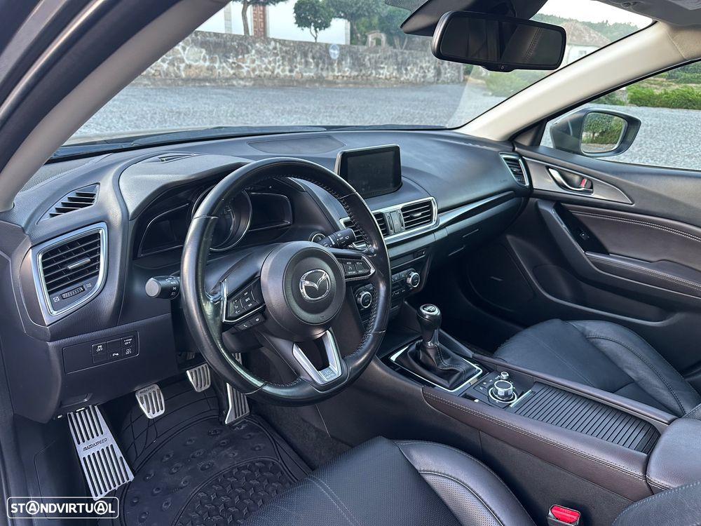 Mazda 3 Hatchback 1.5 Sky-D Excellence Pack Leather - 23