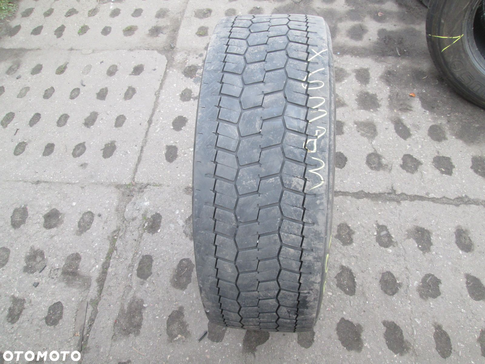 Opona ciężarowa 315/60/22.5 Dunlop MICHELIN XW4S. Opony ciężarowe - 2
