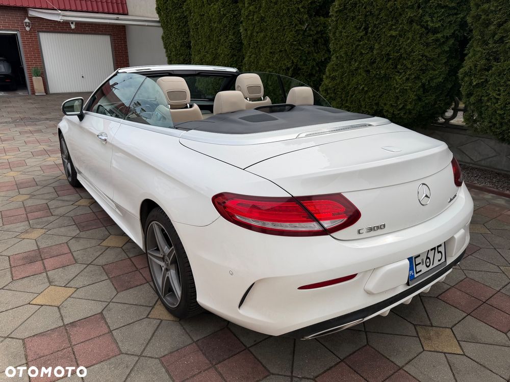 Mercedes-Benz Klasa C 300 9G-TRONIC - 1