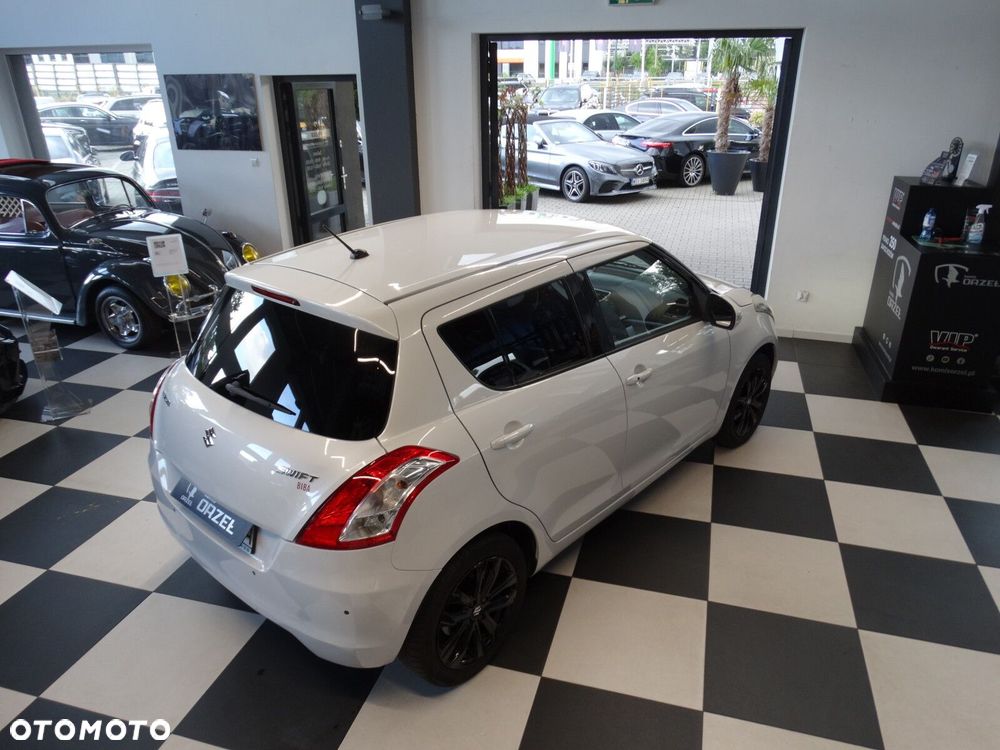 Suzuki Swift - 10