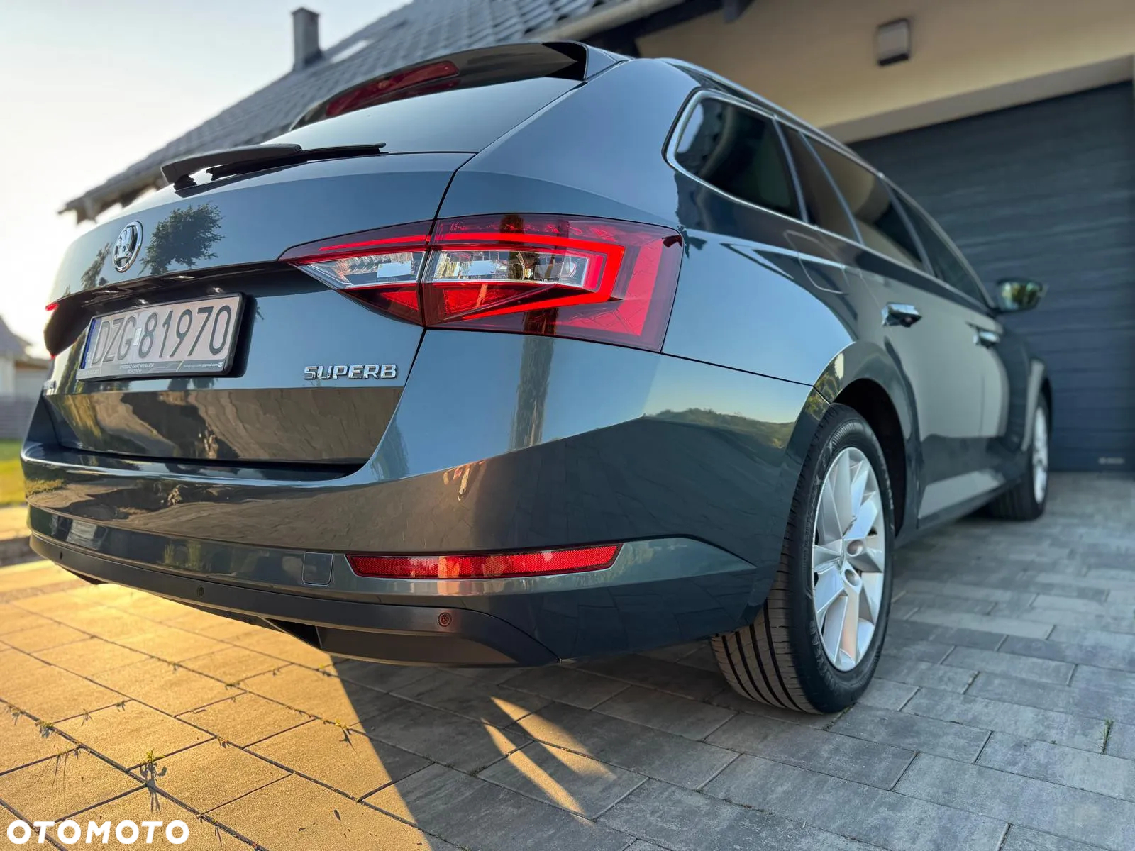 Skoda Superb 2.0 TDI Style - 14