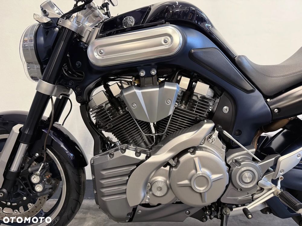Yamaha MT - 11