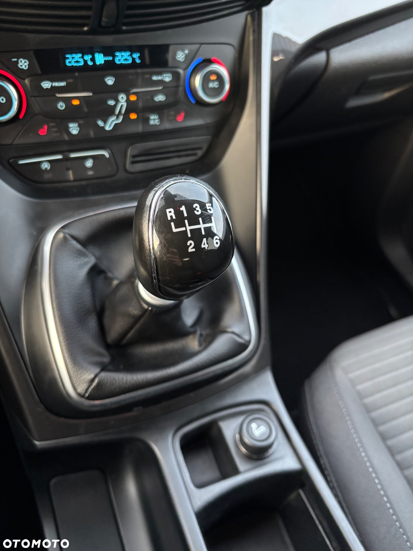 Ford C-MAX 1.0 EcoBoost Titanium ASS - 18