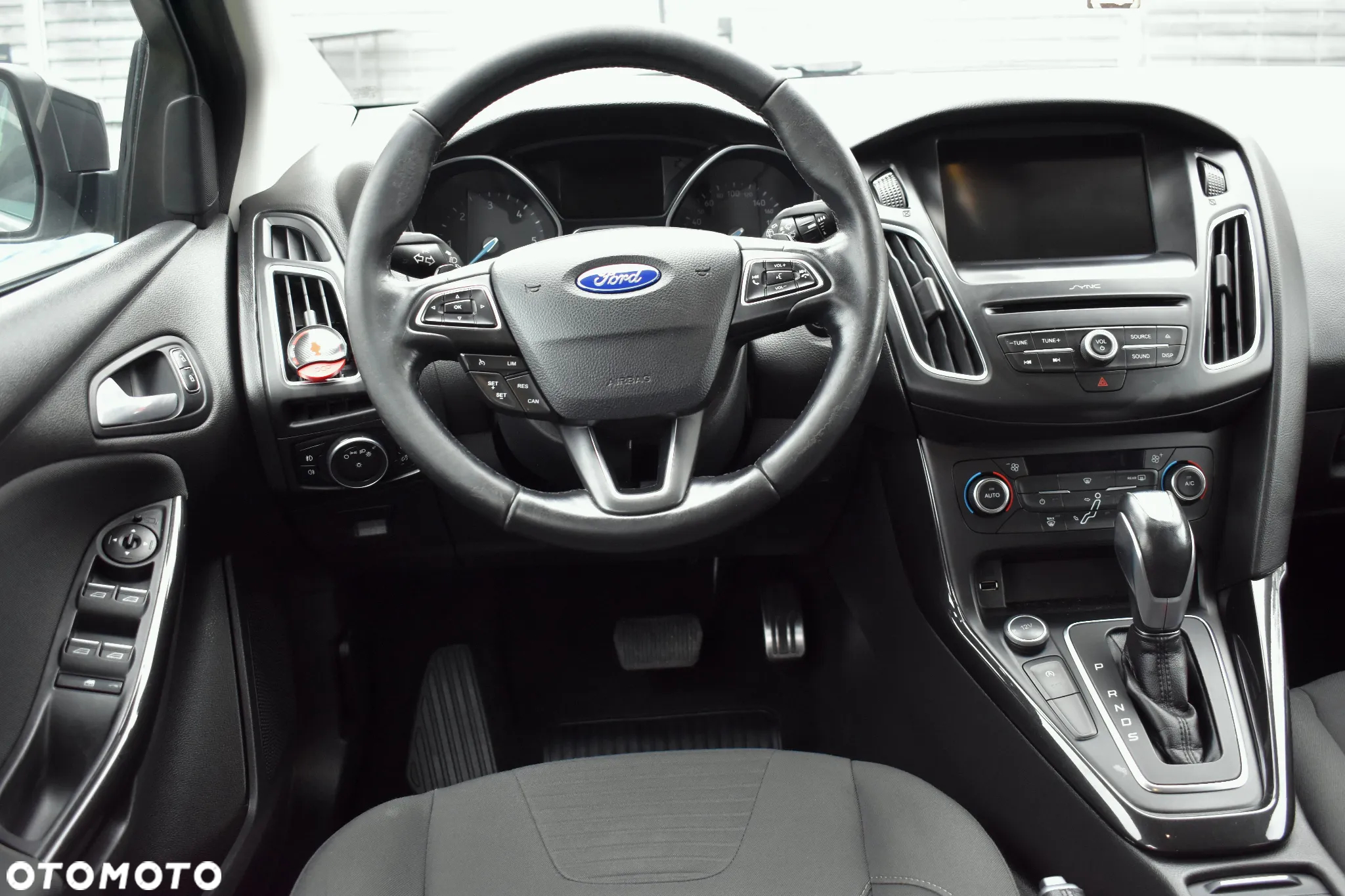 Ford Focus 2.0 EcoBlue ST-Line - 27