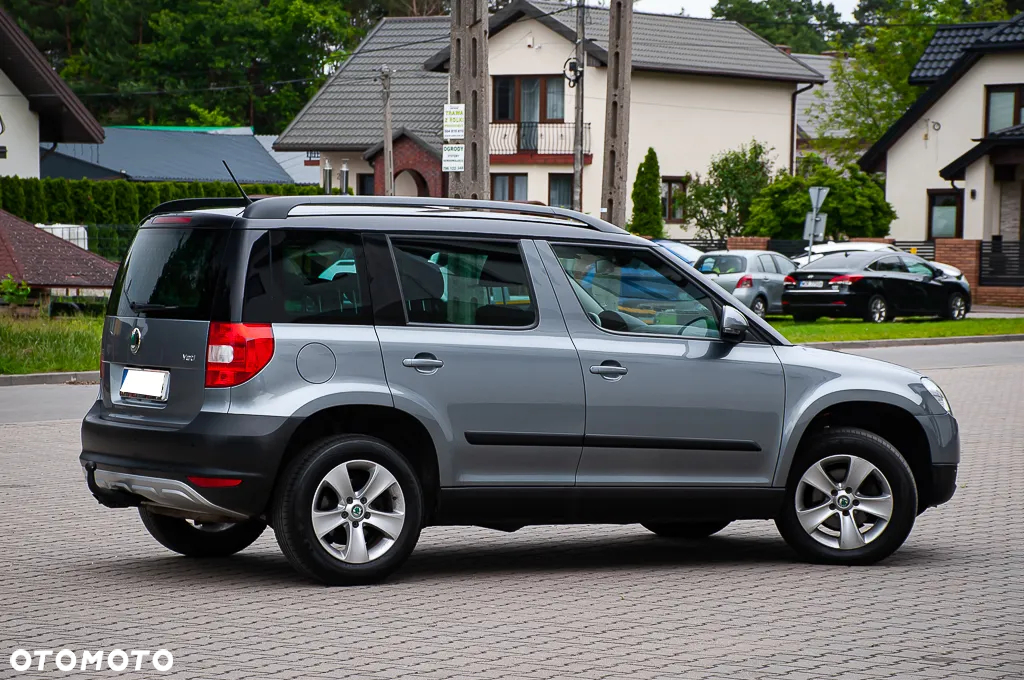 Skoda Yeti 2.0 TDI DPF Ambition Green tec - 22