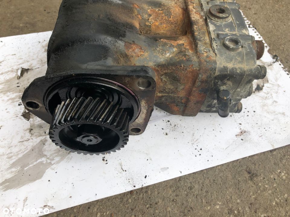 SPRĘŻARKA POWIETRZA VOLVO FL7 WABCO - 3