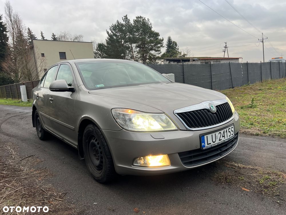 Skoda Octavia 2.0 TDI Ambiente - 2